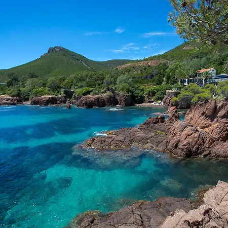 Appartement Ideal Centre-ville St-raphael, Climatise, Proche Et Commerces, Balcon, Wi-fi, Parking Optionnel - Fr-1-466a-35 Saint-Raphaël