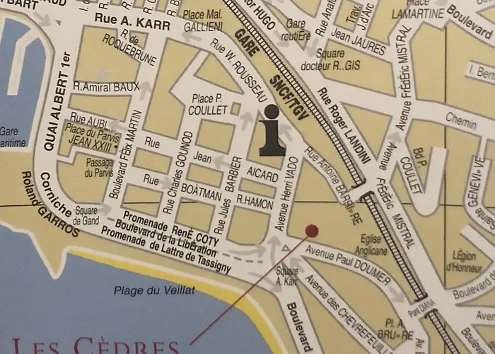 Ideal Centre-ville St-raphael, Climatise, Proche Et Commerces, Balcon, Wi-fi, Parking Optionnel - Fr-1-466a-35